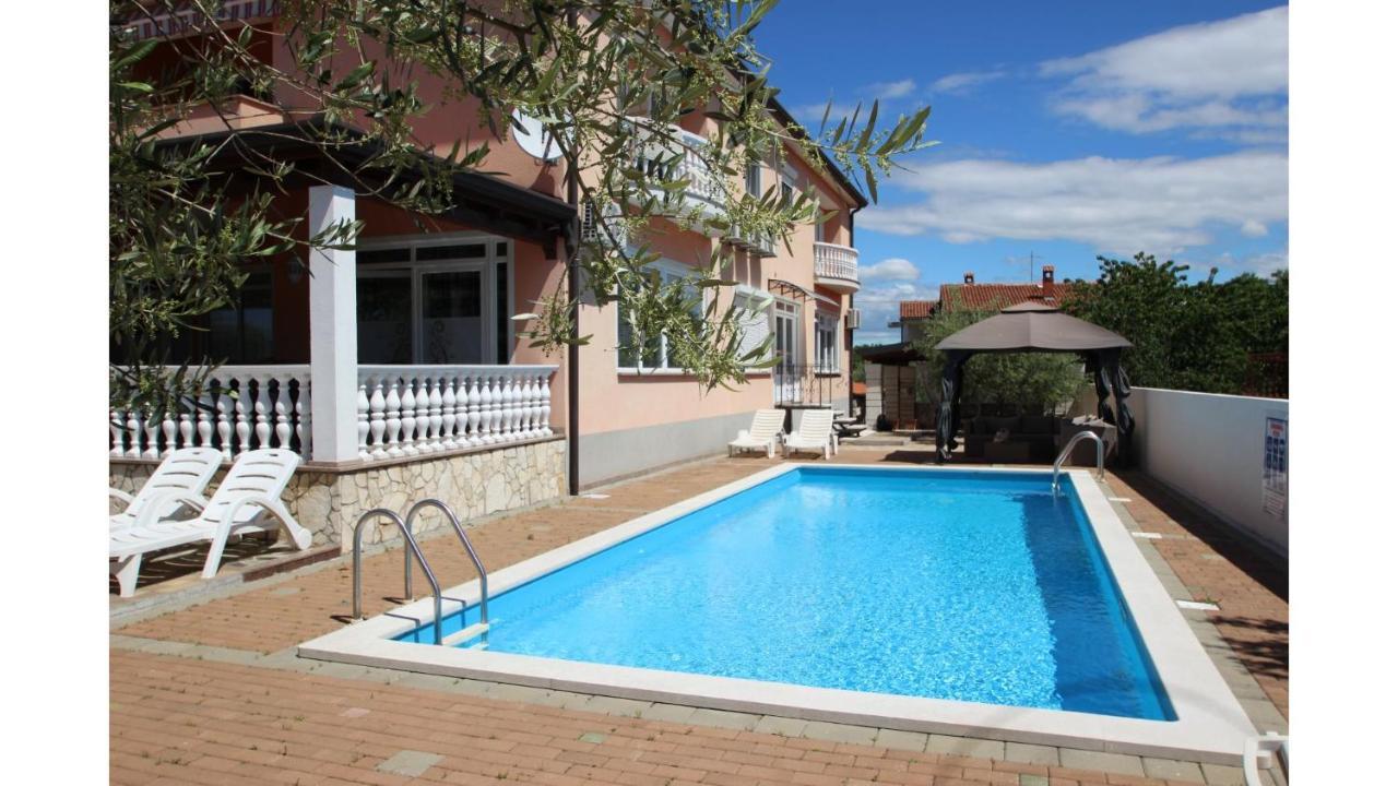 بوريتش Apartments Markus المظهر الخارجي الصورة